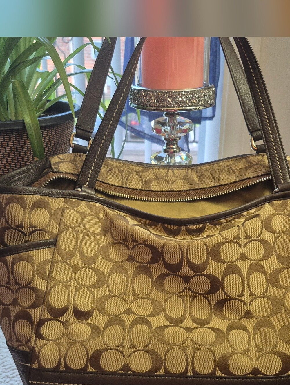 Coach Tan and Brown Signature Canvas Tote with Matching Wallet. GOOD CONDITION - Picture 6 of 17